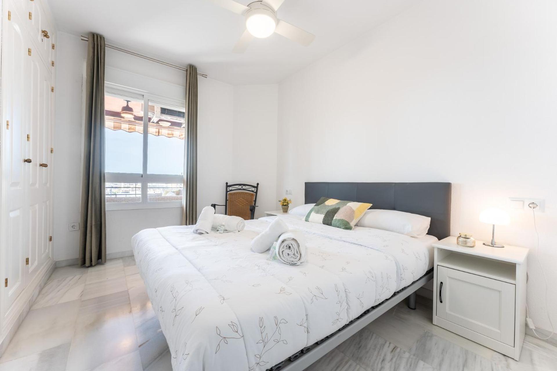 Malagasuite Coastal Paradise Fuengirola Ngoại thất bức ảnh