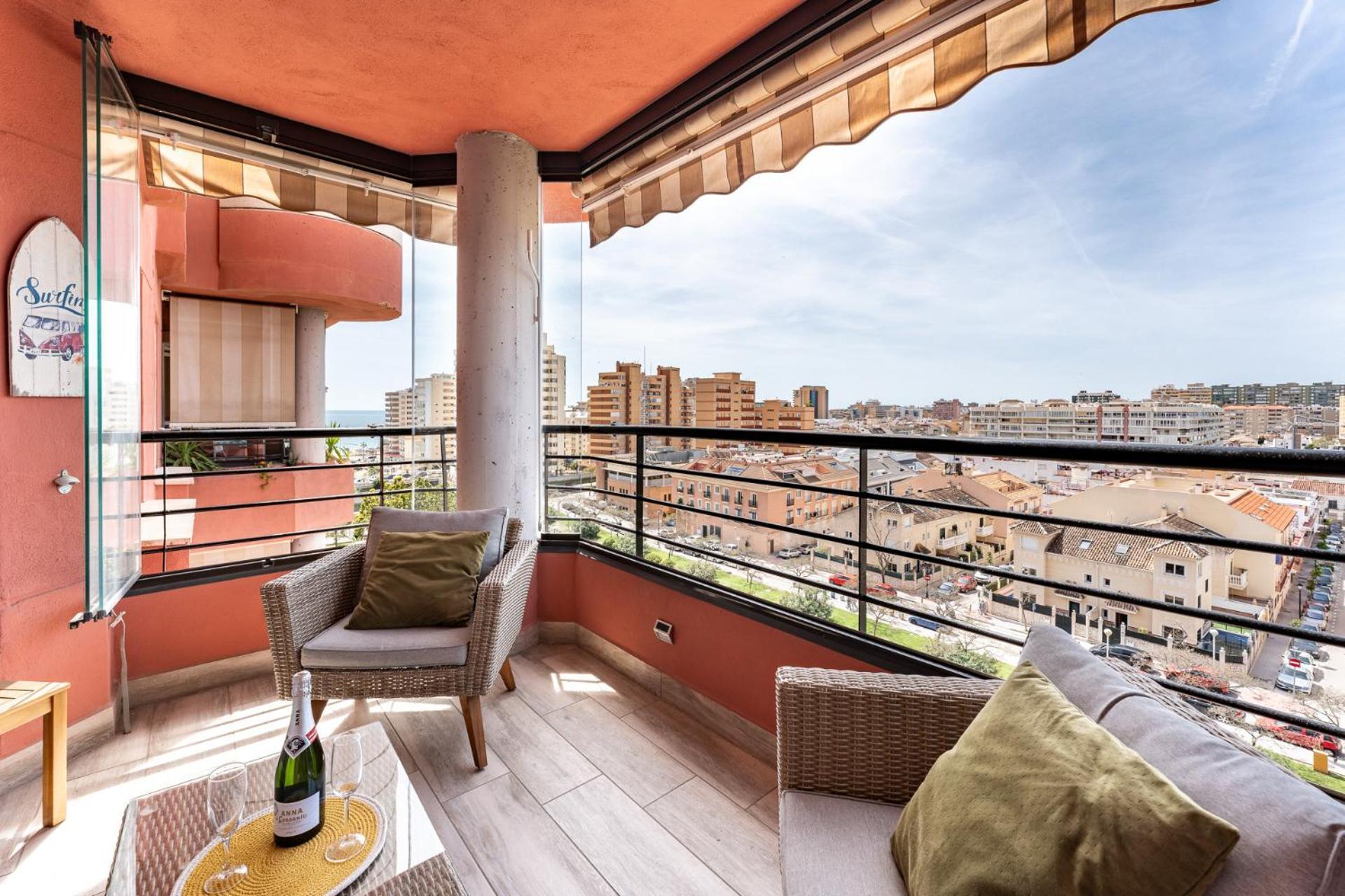 Malagasuite Coastal Paradise Fuengirola Ngoại thất bức ảnh