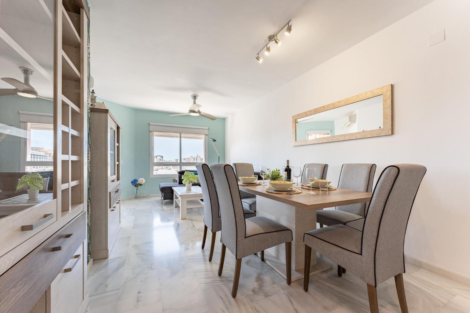 Malagasuite Coastal Paradise Fuengirola Ngoại thất bức ảnh